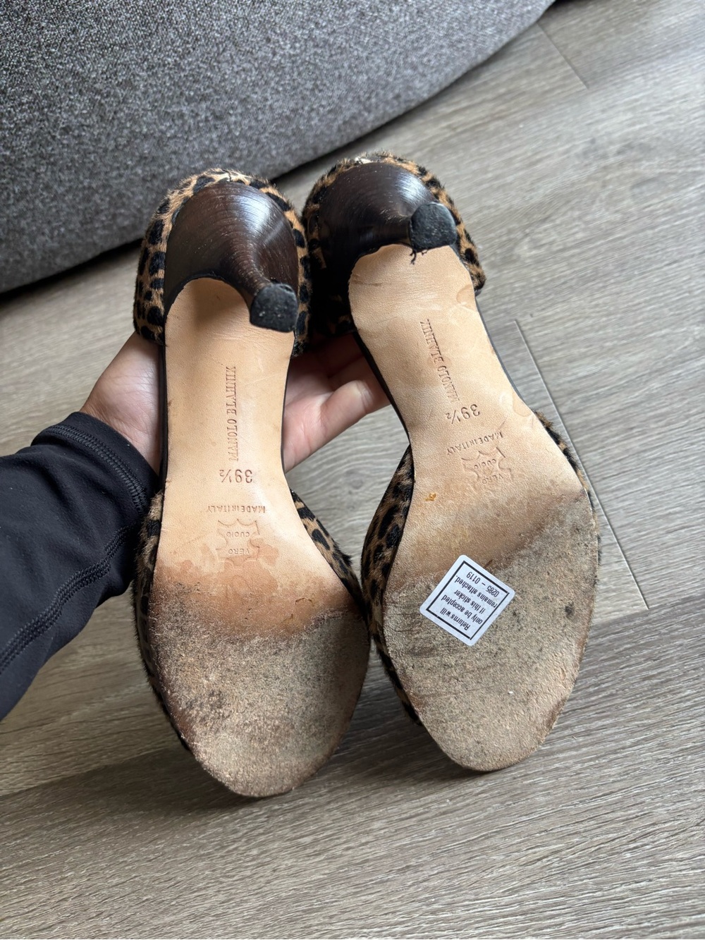 MANOLO BLAHNIK Animal Print D'Orsay Pump Size 39.5/9.5 - Picture 3 of 7